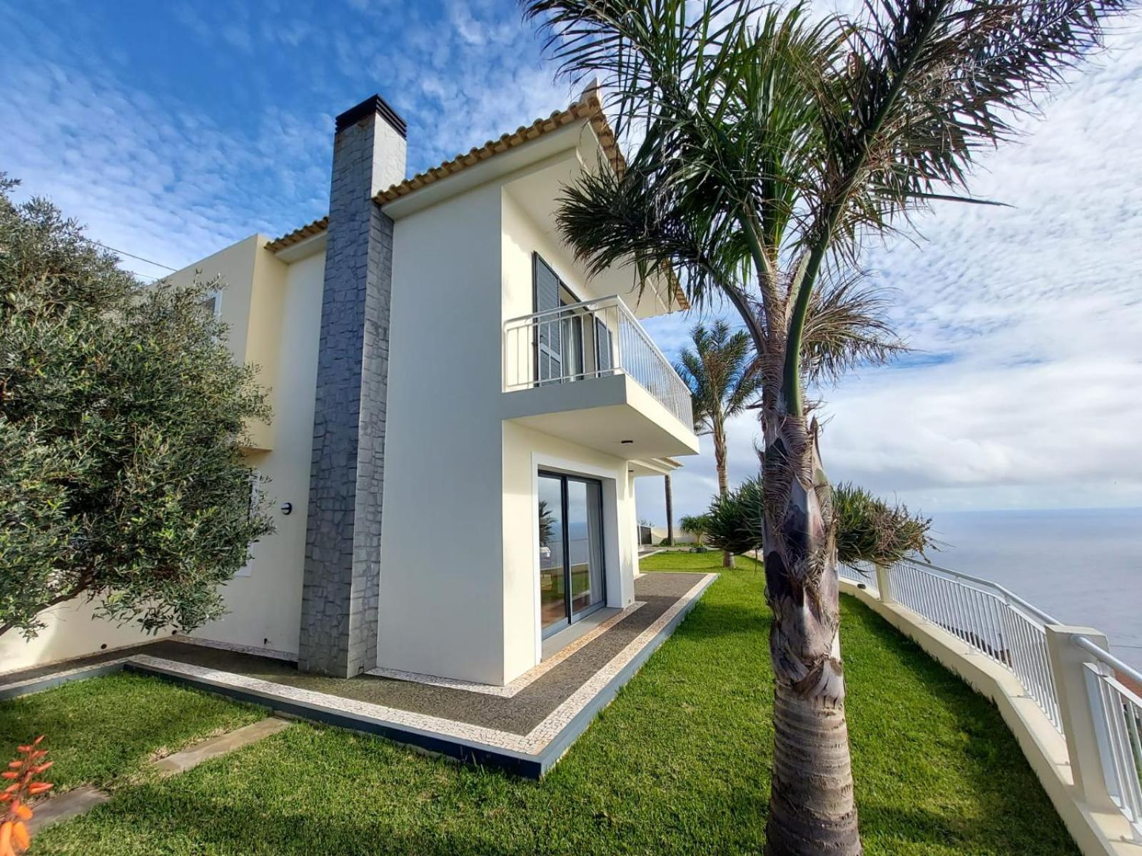 The Sea View In Madeira - Casa Farol *